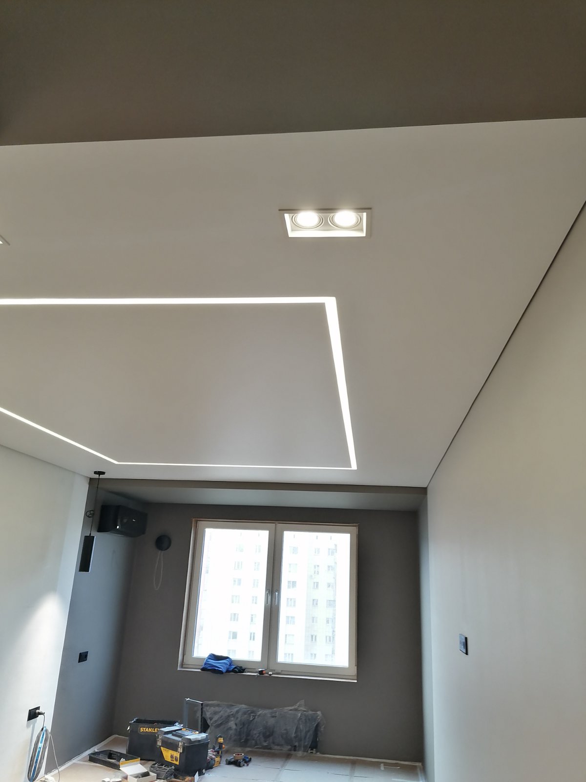 Киров, Октябрьский проспект, 51, фото 1