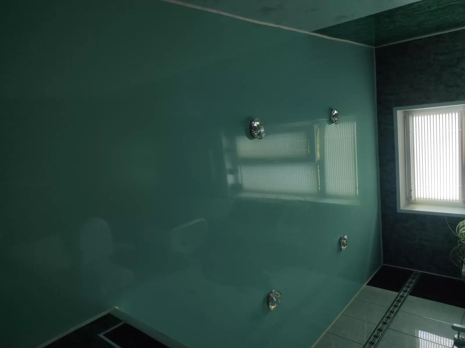 Голубой натяжной потолок для ванной — Тула, Кауля, 20Б, фото 3